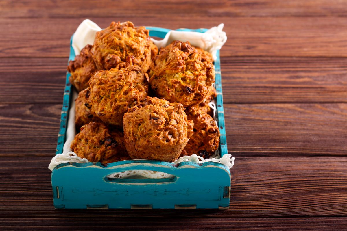 Carrot & Apple Muffins 